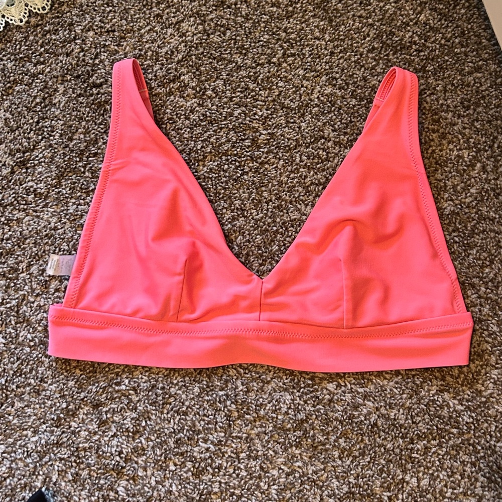 Elegant Pink Women's Bikini Top - Aerie